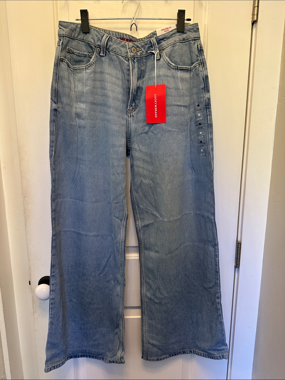 NWT Lucky Brand Liquid Denim Luxe Palazzo Jeans
